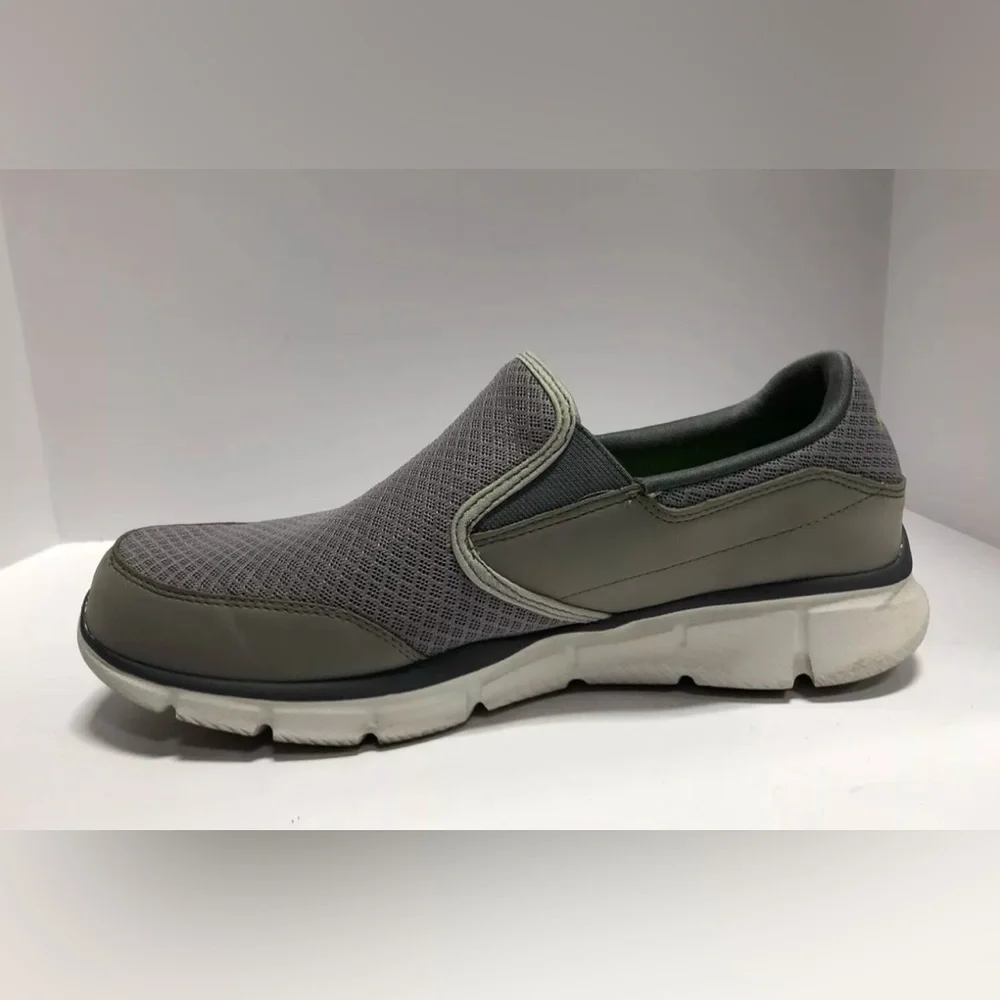 Skechers Men's Equalizer-Persistent Slip On Shoes, Size 9 M